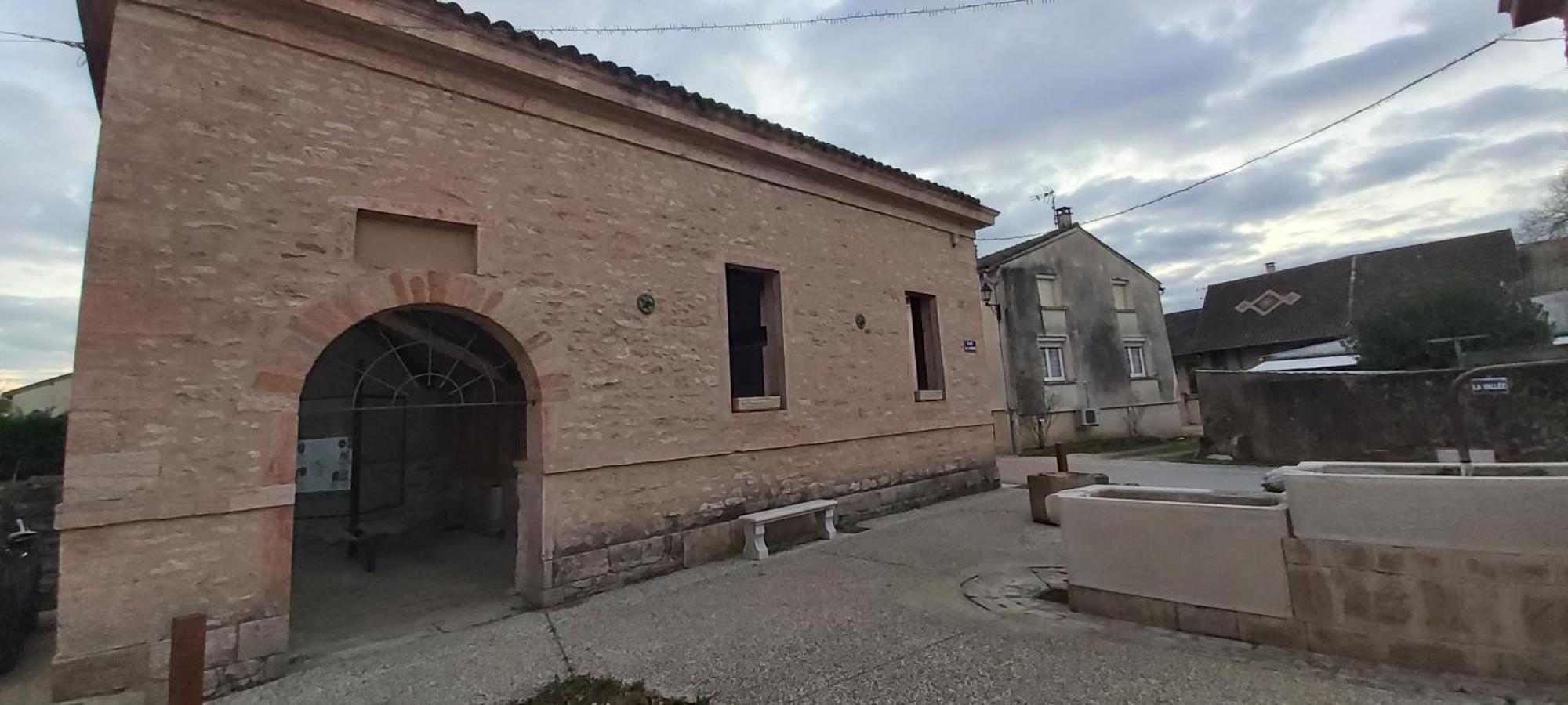 Le Gite Et Puits C'Est Tout Prety Номер фото
